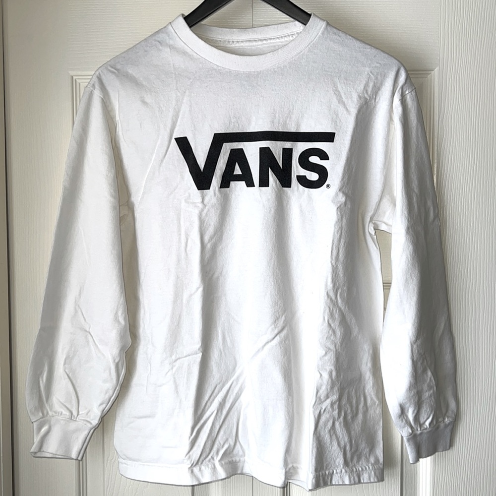 Vans classic long sleeve tee. Medium. EUC